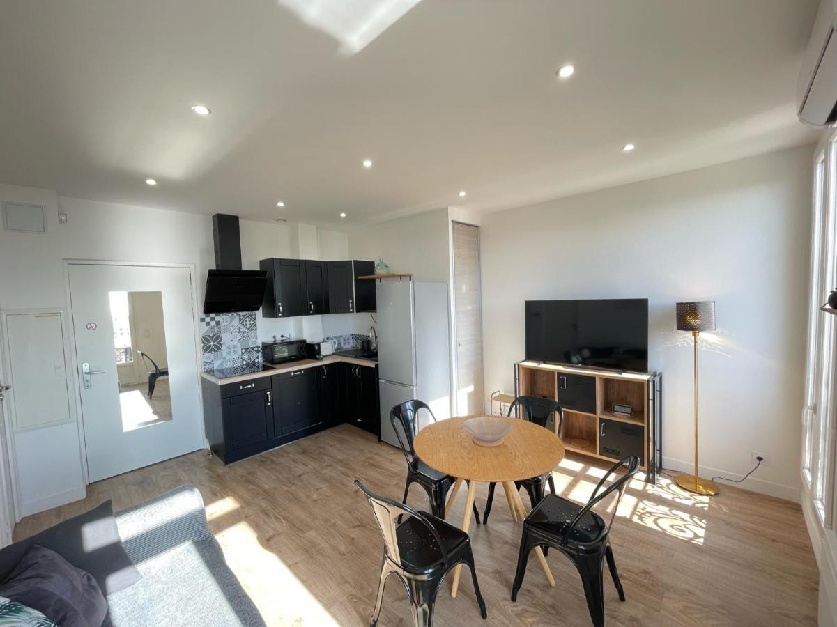 Nice Renting - Cambrai - Luxurious Sea View Terrasse - King Bed - Parking - Ac - Fully Equipped Luaran gambar