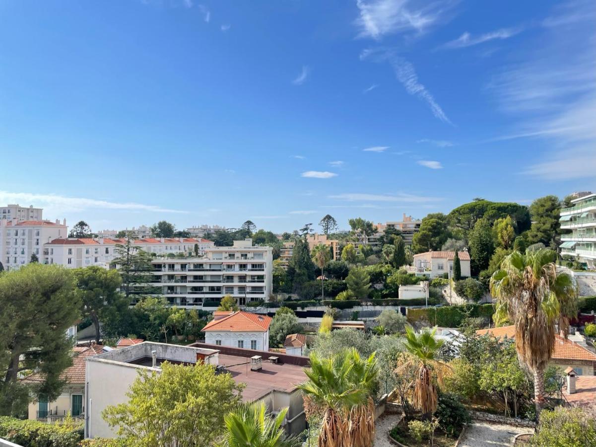 Nice Renting - Cambrai - Luxurious Sea View Terrasse - King Bed - Parking - Ac - Fully Equipped Luaran gambar